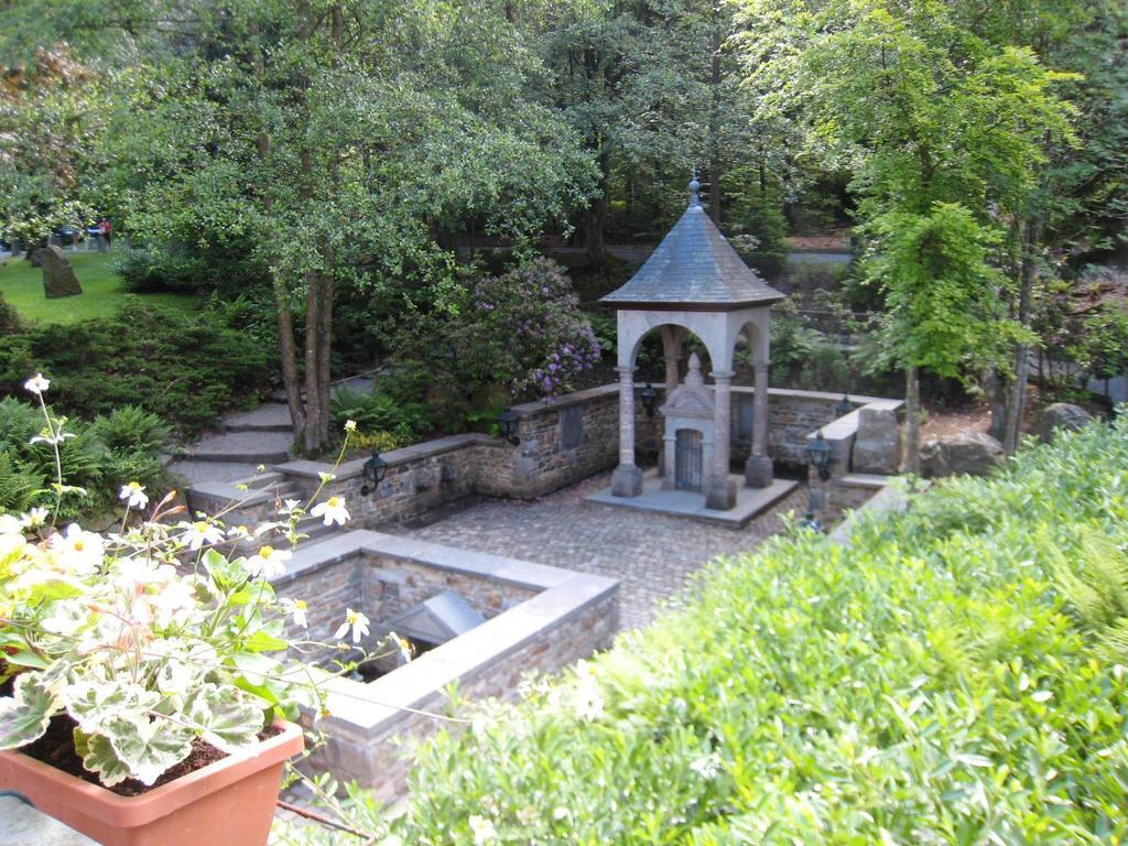 B&B La Source de la Géronstère Spa Esterno foto
